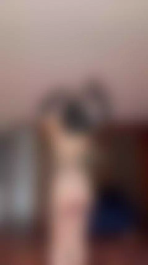 Do you like my latex gloves? by marianabranz