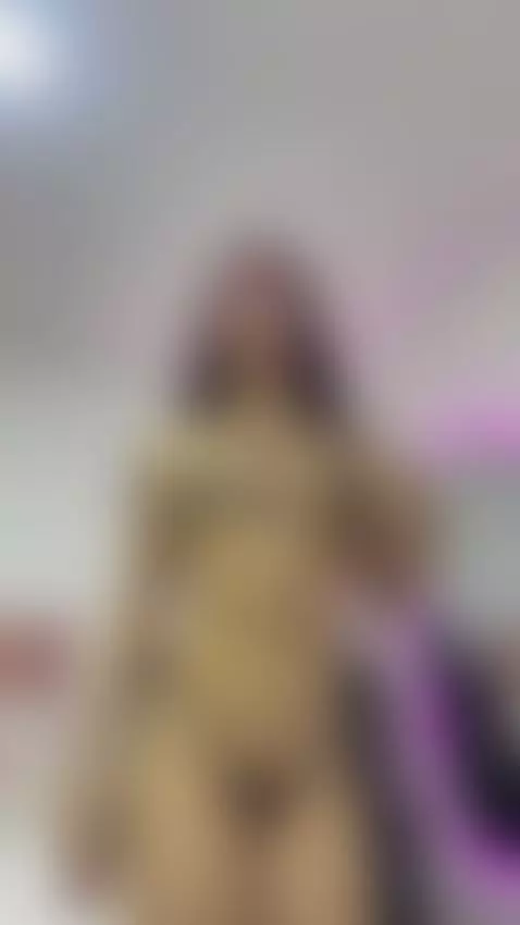 show  boobs (っ´ཀ`)っ ( • )( • ) by marianabranz