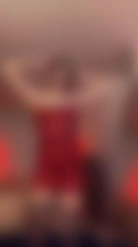 que suenen los aplausos 👏🍑 by marianabranz