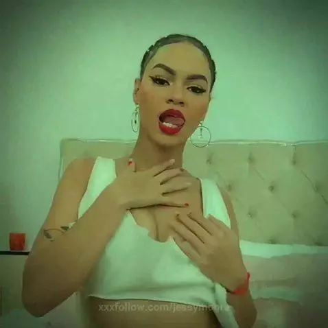 Would you like to follow me on @camsoda JessyMoore1  👑💋 by jessymoore