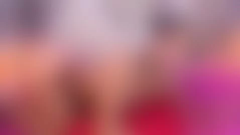 Your sexy brunette is online by nahomyfox21