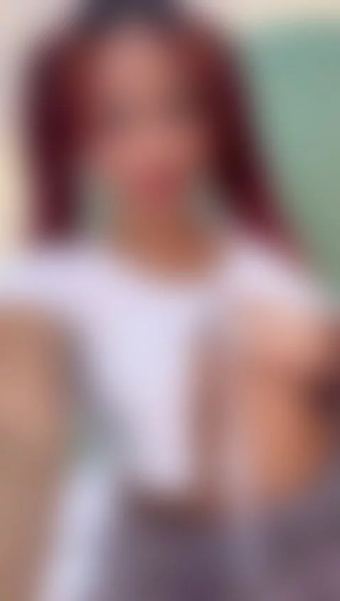 🥵Hi guys follow  me here  i am free gifs horny 🥵 by meitgomez