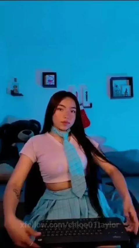 Hey♥ by chloe01taylor