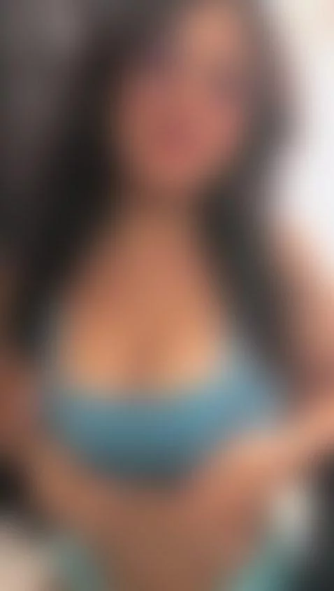 Hey honey! Your cute princess it's ready to make your hotest... by ariana-janess