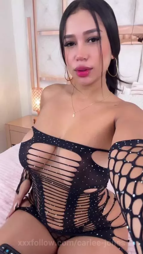 Looking for you😏🖤 by carlee-jones