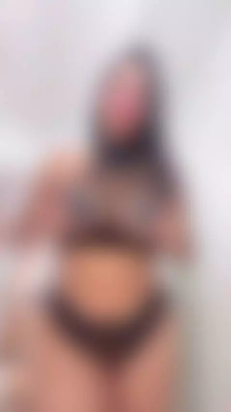 Feeling very sexy today, do you want to join me?🤤🖤 by carlee-jones