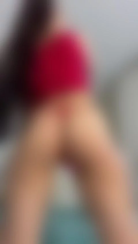 moving my delicious butt by julieta-setman