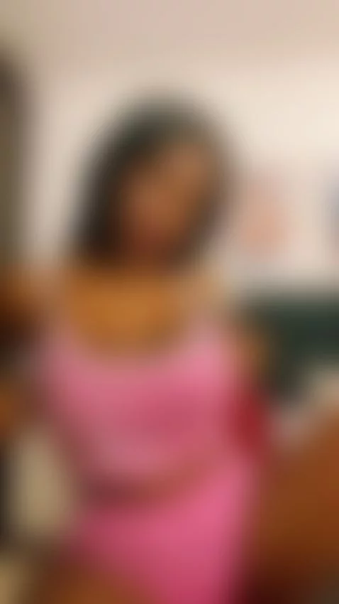 How about the pink color? by laraa97