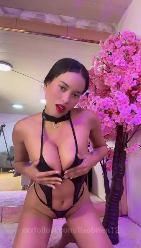 I want to bounce on your delicious cock 😈🍒🍆 by liaobrien12