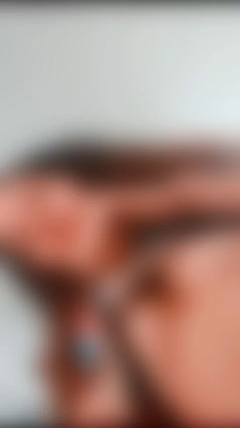 I'm online waiting for you 💦😏🍒 by jeimy-quuen