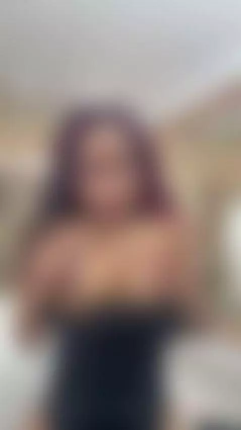 Big boobs + spit nipples.🔥 by karla-dunn