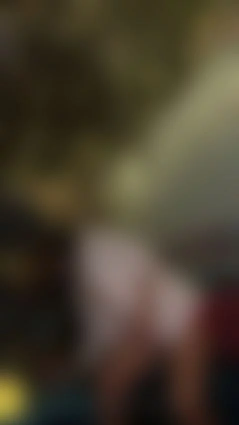 si nos tomamos una 🥂💃🏻😈 https://www.camsoda.com/Hellenferrer by hellenferrer