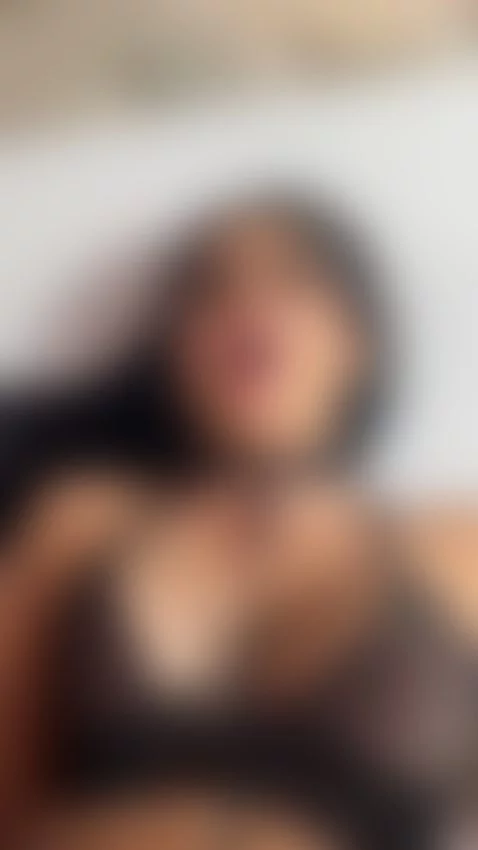 go fuck me hard and have to bounce my titties 😏💦 🍆 by hellenferrer