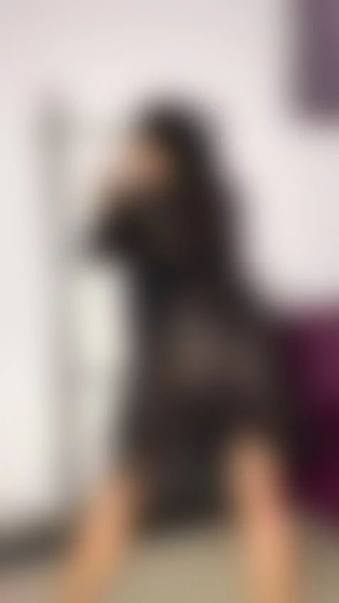 I want you to give me a delicious spanking 🍑 https://www.cam... by hellenferrer