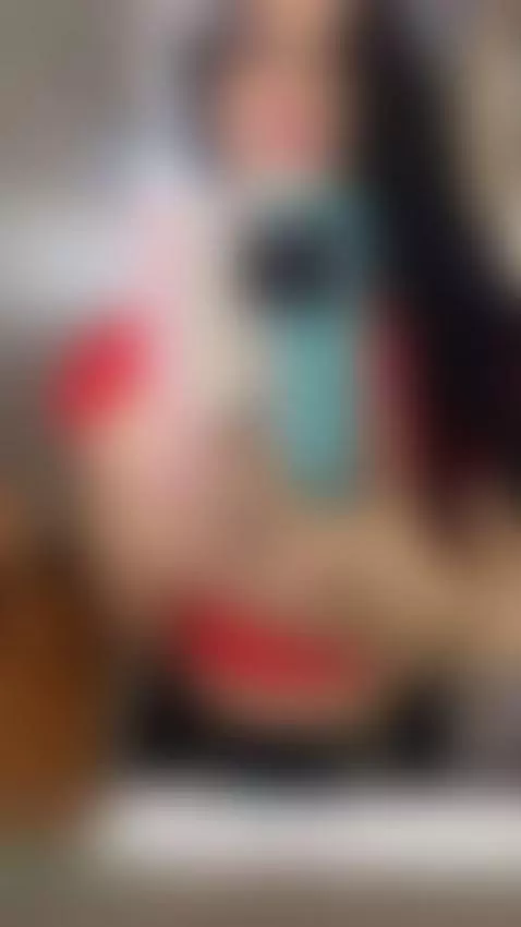 My loves, can you help me with your vote please in the first... by hellenferrer