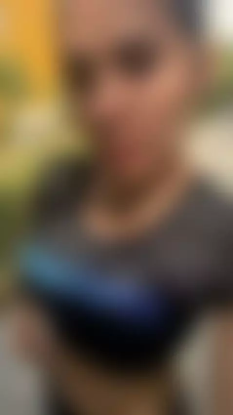 My loves, can you help me with your vote please in the first... by hellenferrer