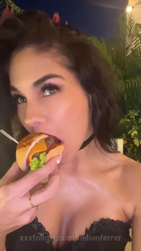 guys want a bite 😏😋😈🫦 by hellenferrer