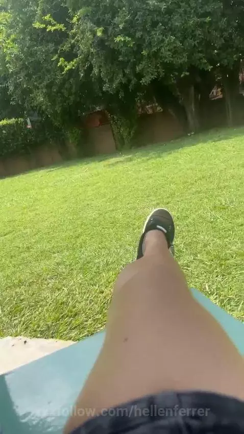 public, latinascamsoda, brunette by hellenferrer