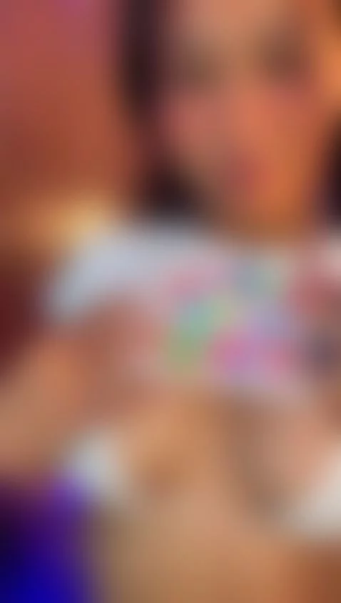 Online and ready to have some fun! 😎 by ashlywilliams