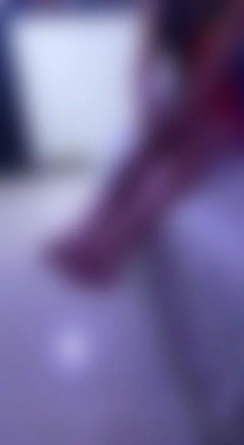 Foot fetish and oil by saritabellaass