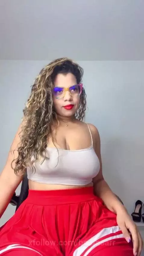 come to play with me by boomsarr