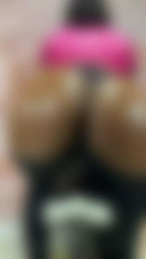 Exercising for u.!🔥 by peytonpink