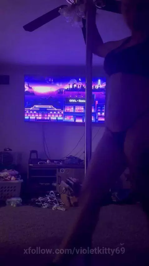 just having a little fun by violetkitty69