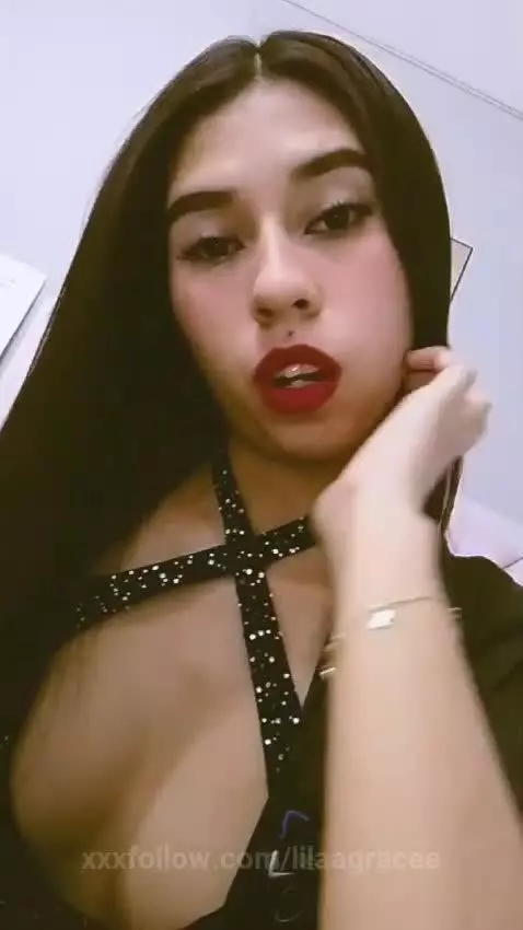 pretty face tender smile 💕 by lilaagracee