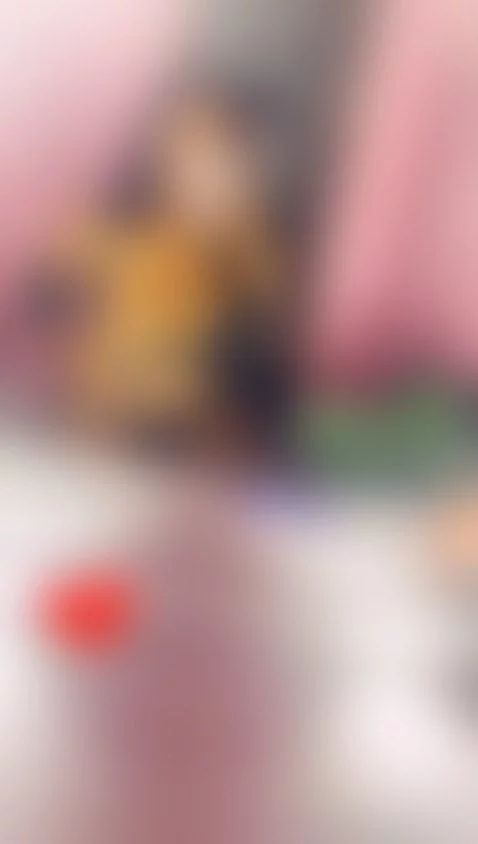 Honey let's play 🍒🥵😈 by brownnbunnie