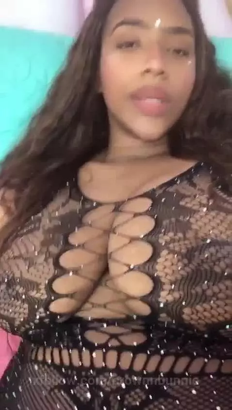 Would you like to play with my huge tits? 🍒🥵🔥 by brownnbunnie