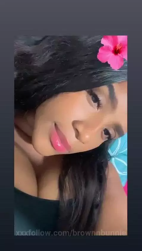 Kisses for you honey !! 😈 by brownnbunnie