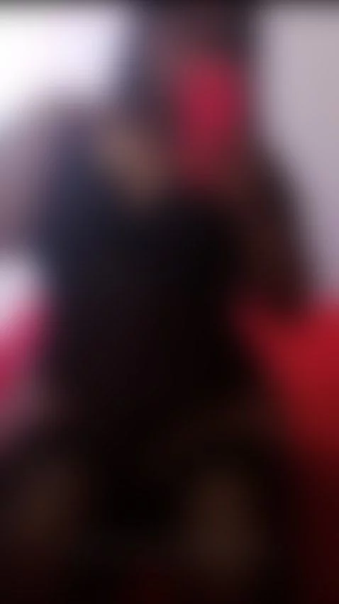 I want to meet you, let's seize the moment by bellatomps