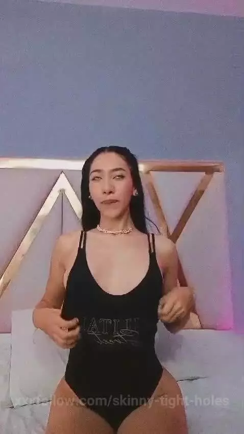 I'm your ideal girl 🎀 by skinny-tight-holes