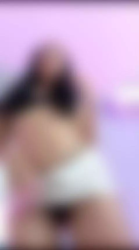 Would you like to be able to kiss my lips deeply? 💗 by skinny-tight-holes