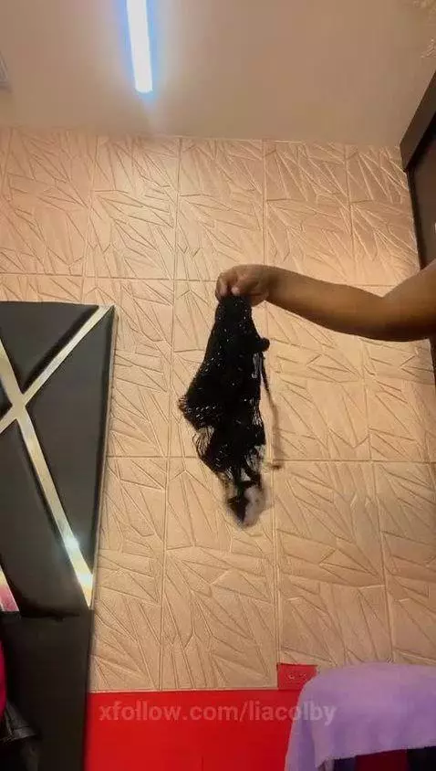 My tits bouncing for you 🔥😈Dont forget to follow me by liacolby