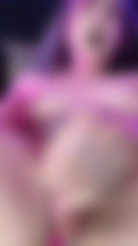 🕷️Shadows, soft lips and a lot of intention 😈 by danna-scarlet