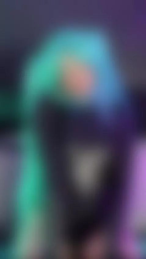 初音ミク !!  💙 by danna-scarlet