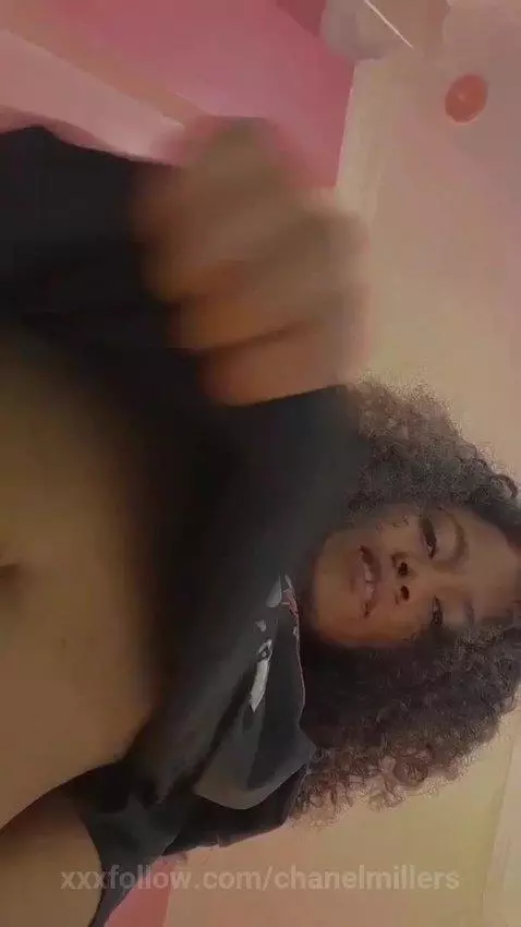 a look at my tits🔥🍒 by chanelmillers