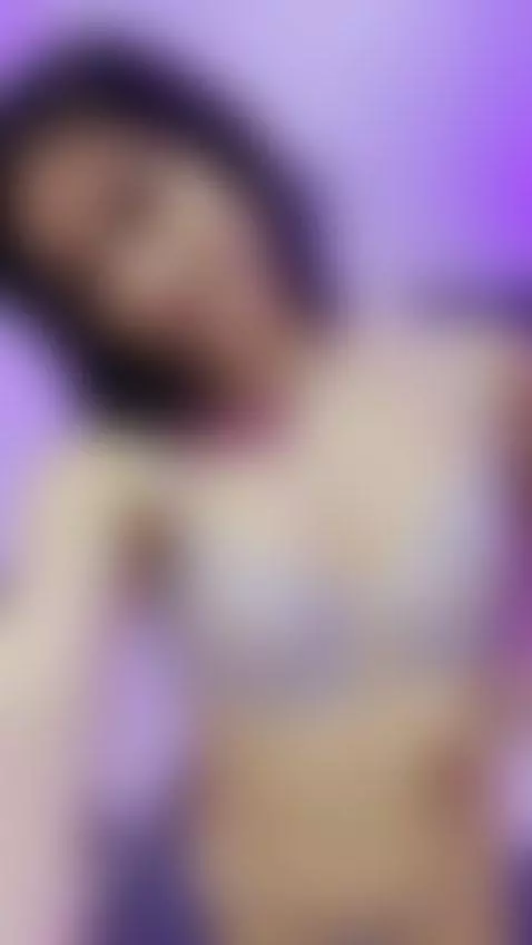 I’ll be sending a gift to my onlyfans today, I’ll see you th... by mandi4pole