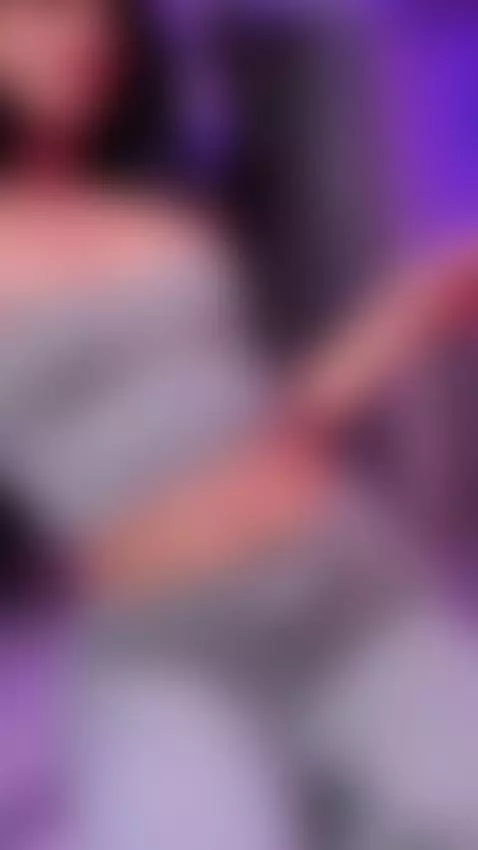 I'm a sweet petite girl 🔥😈 by mandi4pole