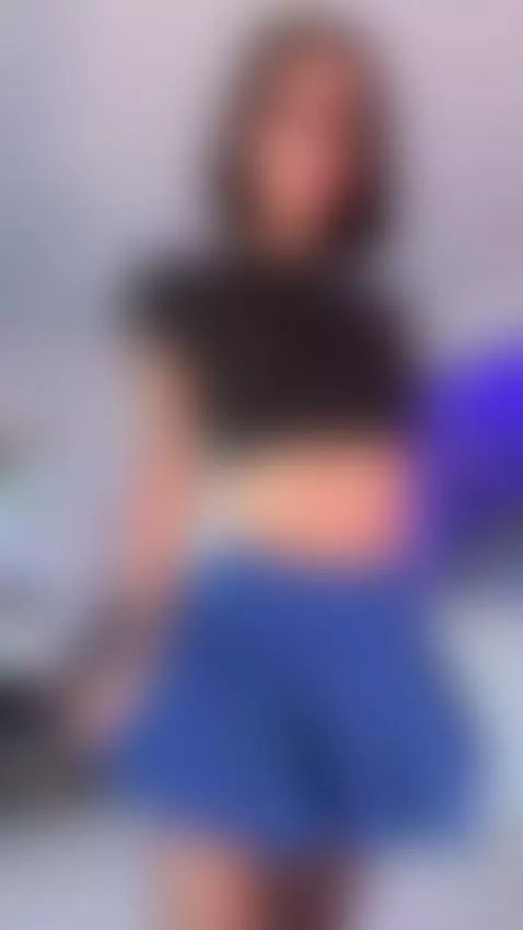 Do you think I‘m cute? 🤭 by mandi4pole