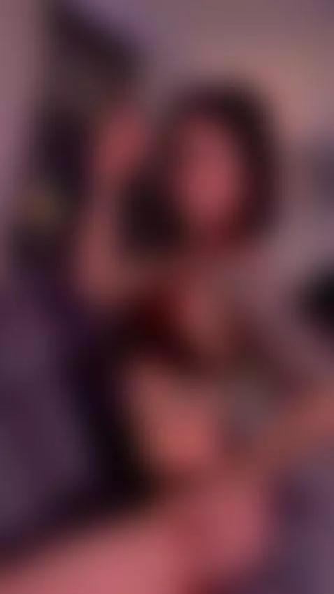 Kiss me honey 😈🔥🔥 by mandi4pole