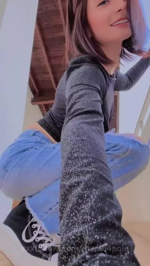 Do you like my smile? by mandi4pole