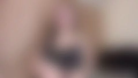 hello, hello..... by sofiabloom