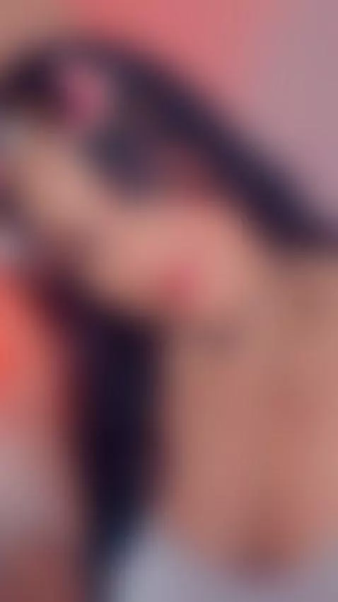 Do you like my more casual side? 💋 by amberr-gold