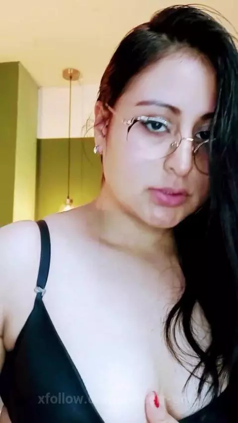 Sexy ebony by amberr-gold