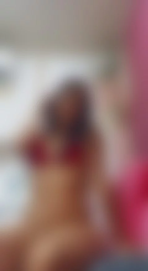 Do you think the eye color is super sensual?❤️‍🔥 by liapink