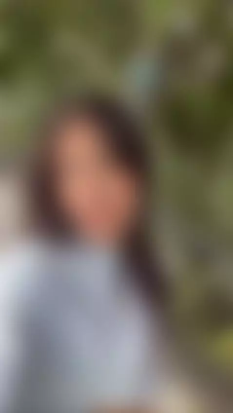 Thursday is here, and we’re getting closer to the weekend. L... by liapink