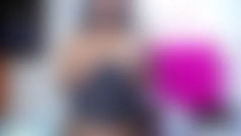 Come on play in my bed 😈👇 by forbbidenebonny