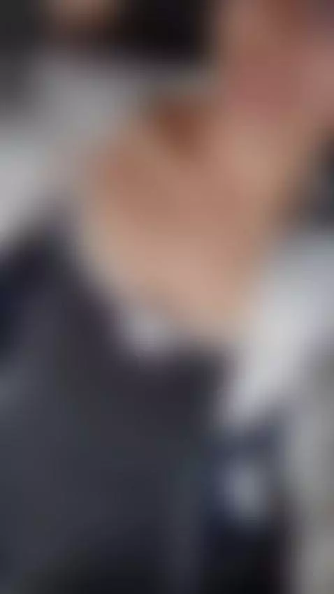 a good way to pay for an Uber by emma-nakamura